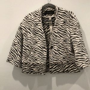 EUC Zara animal print jacket